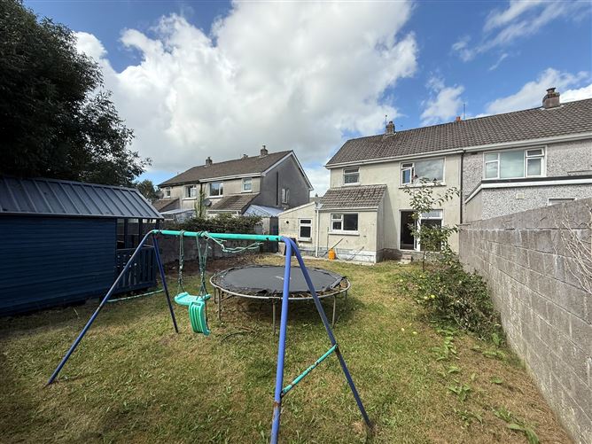 81 Rosewood, Ballincollig, Cork