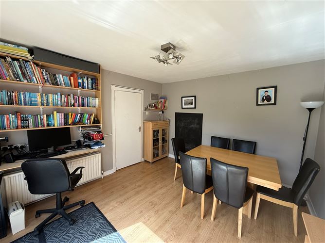81 Rosewood, Ballincollig, Cork