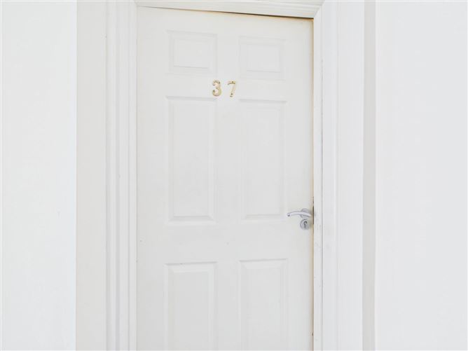 37 Sli Bhearu, Cois Bhearu, Athy, County Kildare