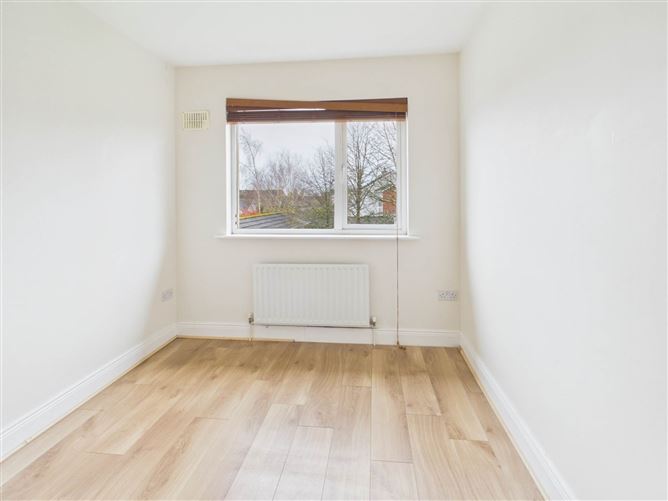 37 Sli Bhearu, Cois Bhearu, Athy, County Kildare