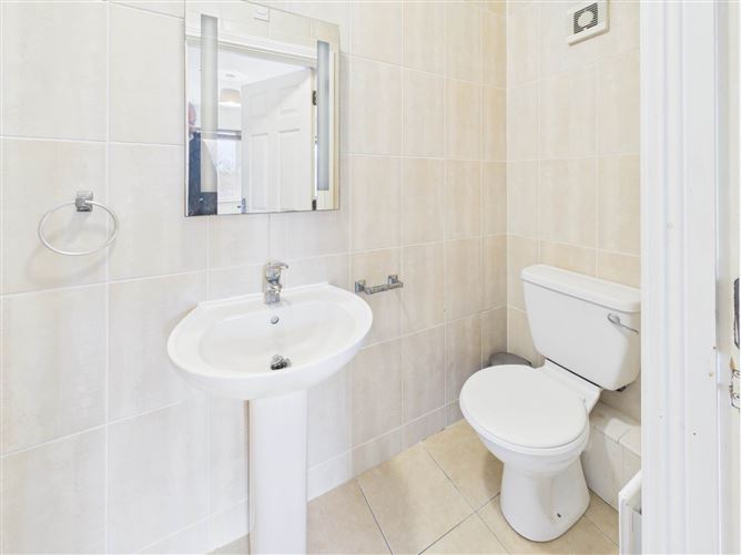 37 Sli Bhearu, Cois Bhearu, Athy, County Kildare