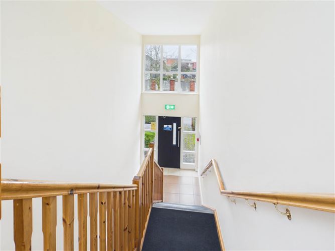 37 Sli Bhearu, Cois Bhearu, Athy, County Kildare