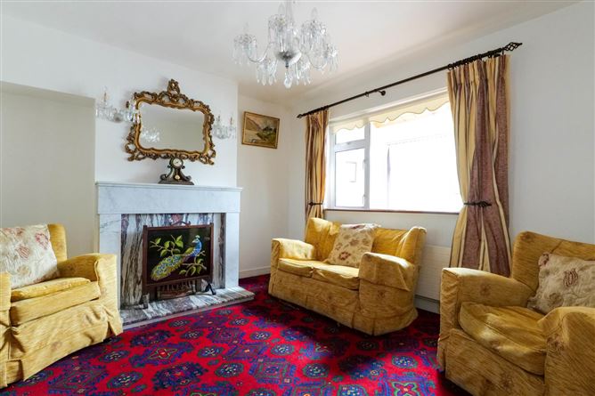 11 Whitestrand Road, Salthill, Galway, County Galway