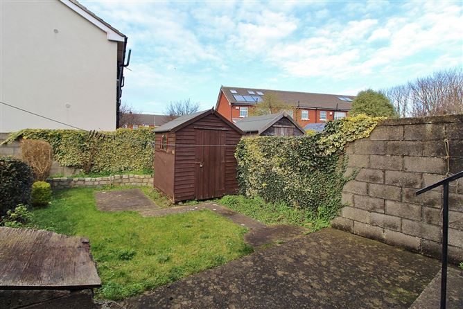 13B Kincora Court, Clontarf, Dublin 3.