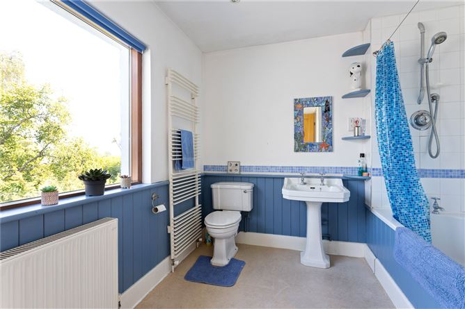 21 Ardlui Park, Blackrock, Co. Dublin