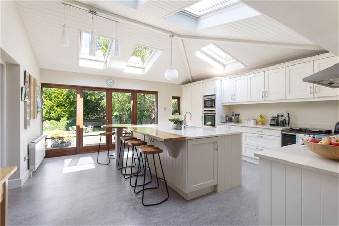21 Ardlui Park, Blackrock, Co. Dublin