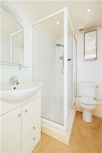 Apartment, 22 Clyde House, Ballsbridge Court, Serpentine Avenue, Dublin 4