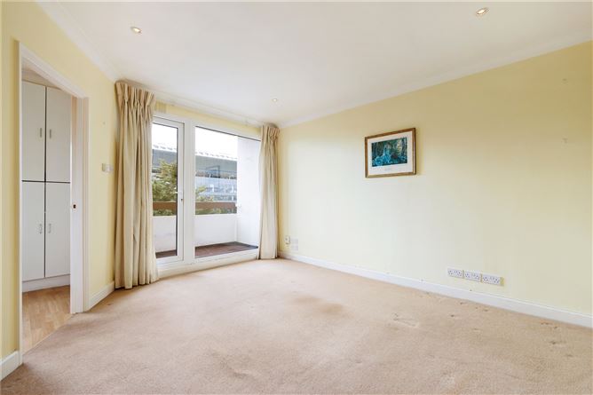 Apartment, 22 Clyde House, Ballsbridge Court, Serpentine Avenue, Dublin 4