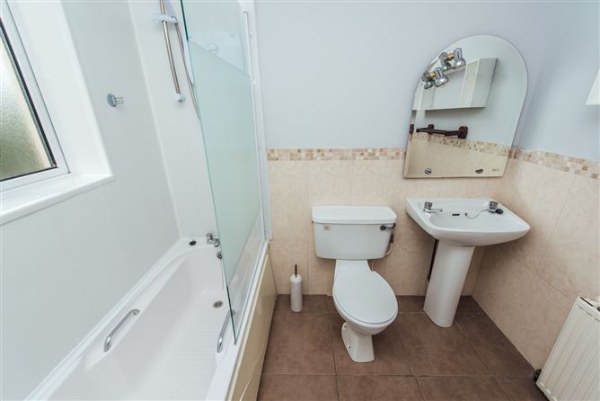33 North Glebe , Kildare Town, Kildare