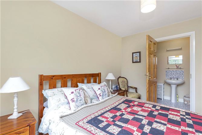 7 Lake View, Killeshandra, Co. Cavan