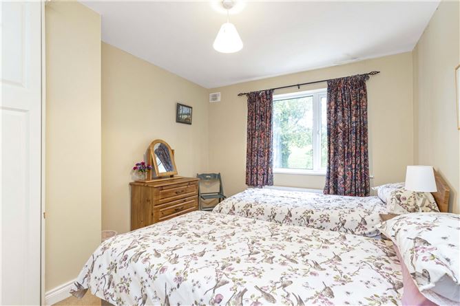 7 Lake View, Killeshandra, Co. Cavan