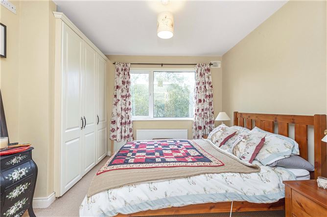 7 Lake View, Killeshandra, Co. Cavan