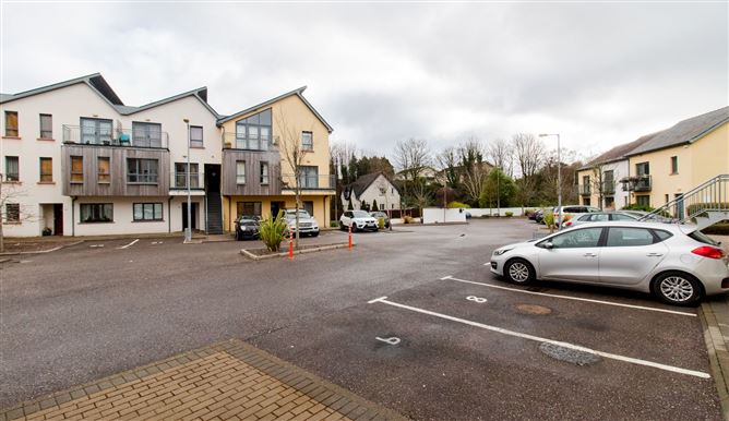 10 The Moorings , Bailick Road, Midleton, Cork