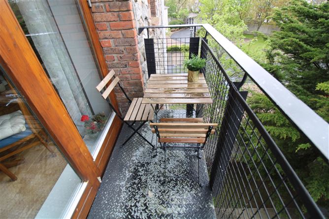 33 The Mills, Old Navan Road, Castleknock, Dublin 15