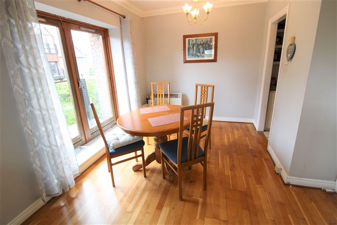 33 The Mills, Old Navan Road, Castleknock, Dublin 15