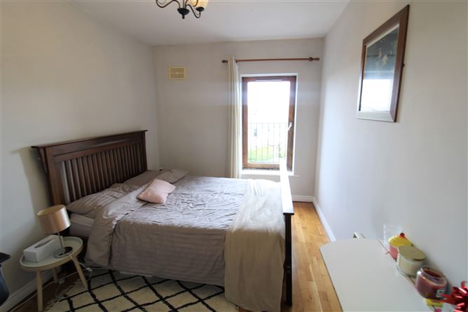 33 The Mills, Old Navan Road, Castleknock, Dublin 15
