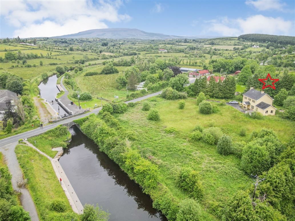 Waterside Home At, Kilclare, Carrick-On-Shannon, Co. Leitrim