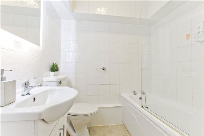 6 Gandon Close, Harolds Cross Road, Dublin 6W