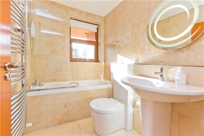 1 Berkeley Mews, Lansdowne Lane, Ballsbridge, Dublin 4