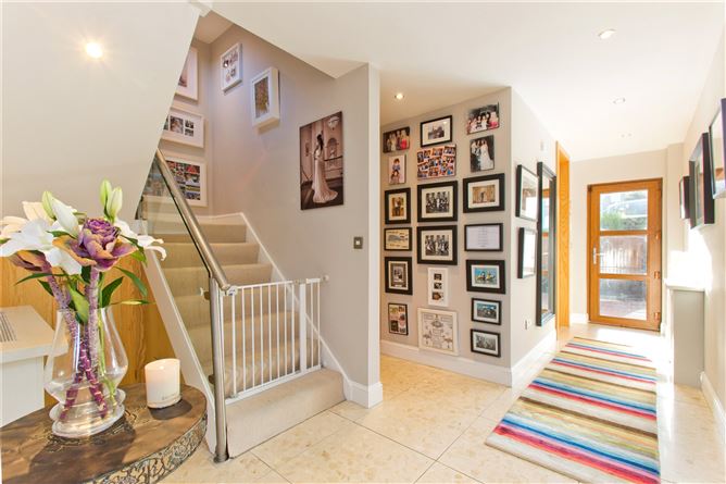 1 Berkeley Mews, Lansdowne Lane, Ballsbridge, Dublin 4