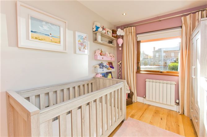 1 Berkeley Mews, Lansdowne Lane, Ballsbridge, Dublin 4