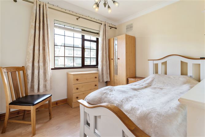 5 Lohunda Grove , Clonsilla, Dublin 15