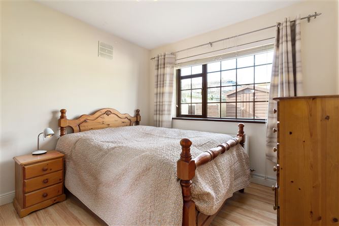 5 Lohunda Grove , Clonsilla, Dublin 15