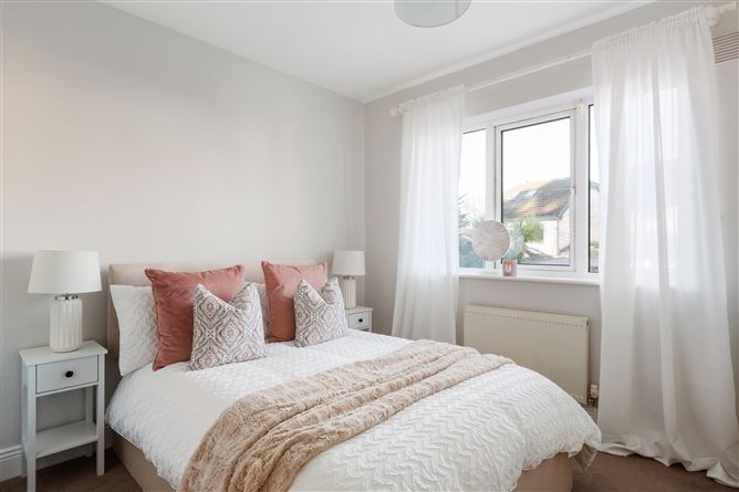 20 Meadowfield, Sandyford, Dublin 18