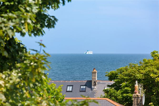 2 Meany Avenue, Coliemore Road, Dalkey, Co.Dublin