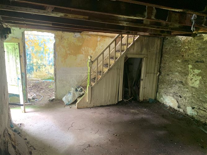 Dromavalla, Annascaul, Kerry