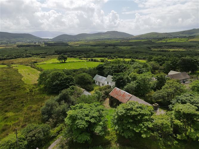 Dromavalla, Annascaul, Kerry