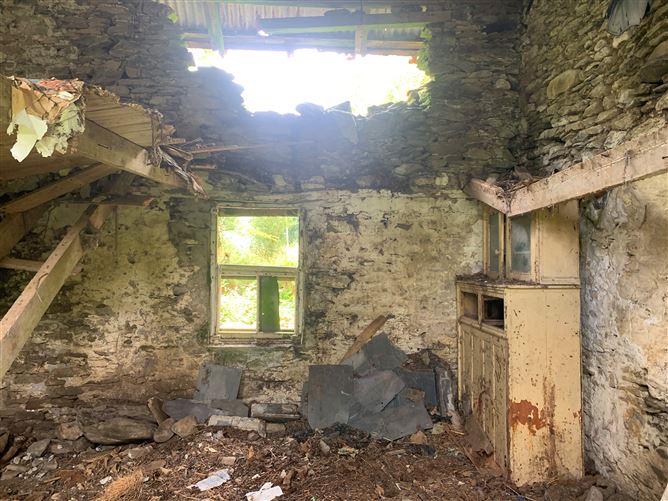 Dromavalla, Annascaul, Kerry