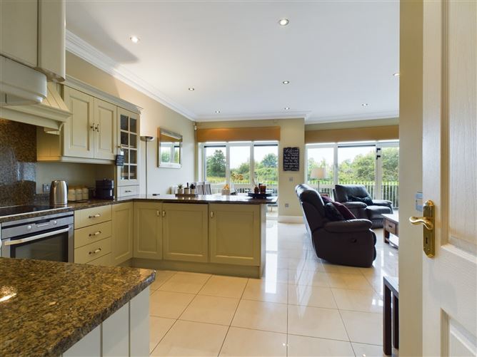 Apartment, 4 Block 1 Sandy Lane, Tirhogar Drive, Killenard, Co. Laois