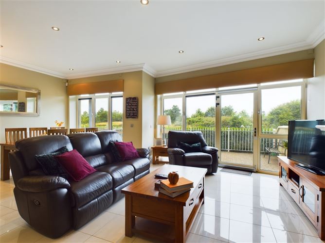 Apartment, 4 Block 1 Sandy Lane, Tirhogar Drive, Killenard, Co. Laois