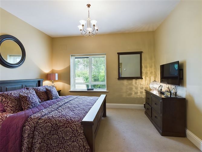 Apartment, 4 Block 1 Sandy Lane, Tirhogar Drive, Killenard, Co. Laois