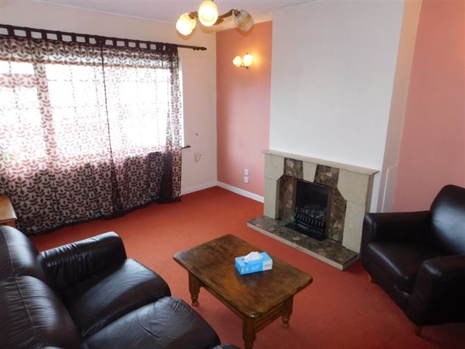 81 Belgard Downs, Rochestown, Cork