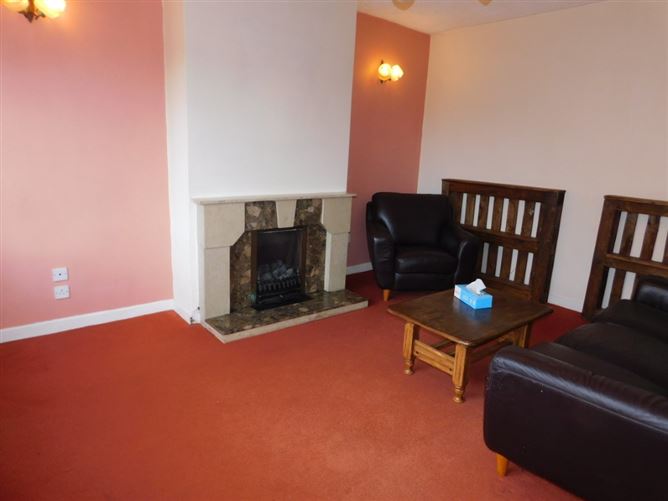 81 Belgard Downs, Rochestown, Cork