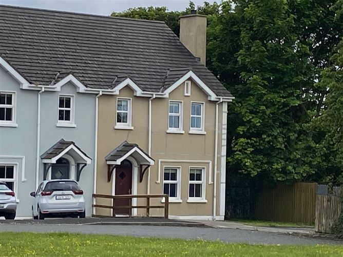16 Drum Ard, Main Street, Malin, Co. Donegal
