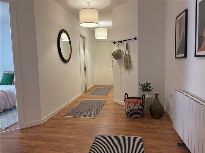 5 brookwood abbey , Artane, Dublin 5
