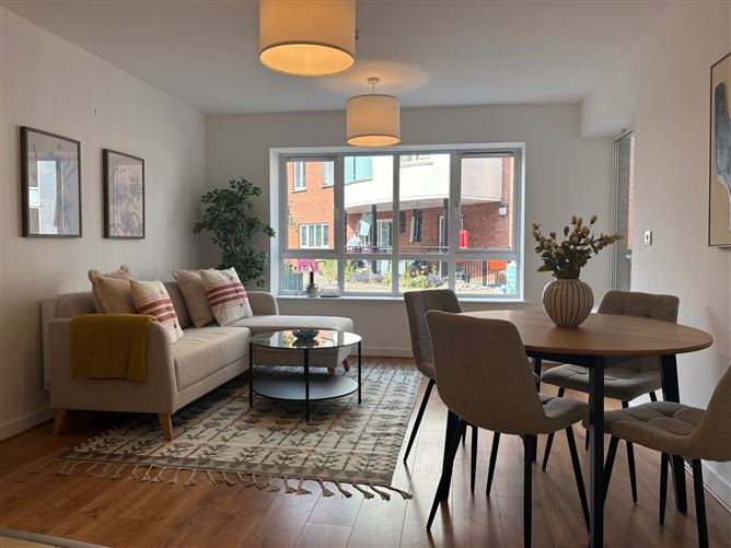 5 brookwood abbey , Artane, Dublin 5