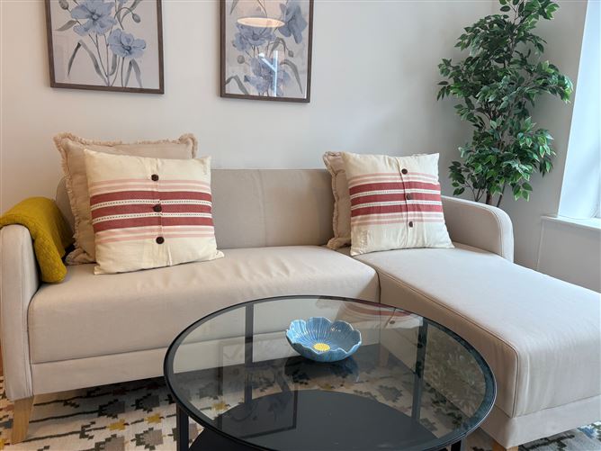 5 brookwood abbey , Artane, Dublin 5