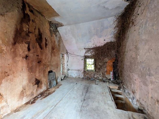 Bridge House, The High Road, Aclare, Sligo