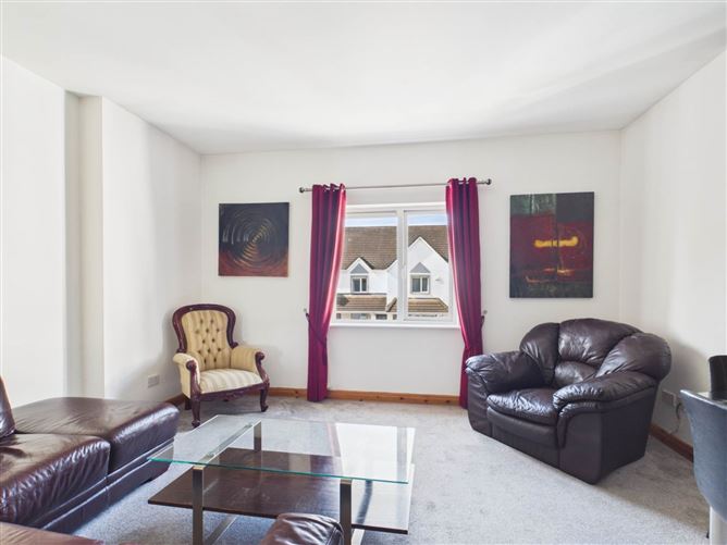 27 Marina Court, Athy, County Kildare