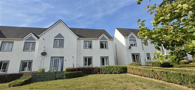 Photo 19 of 21 — 27 Marina Court, Athy, County Kildare