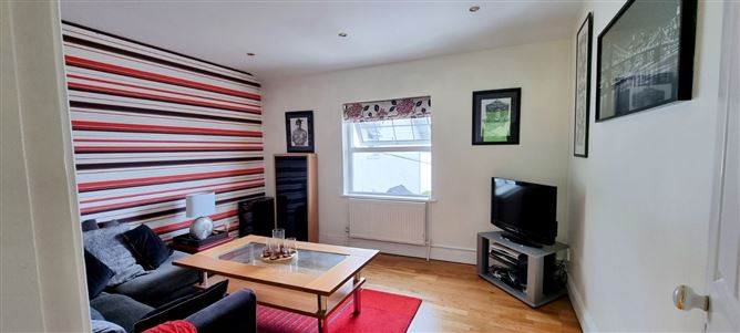 Magh Tuireadh, 2 West End Terrace, Spy Hill, Cobh, Co. Cork