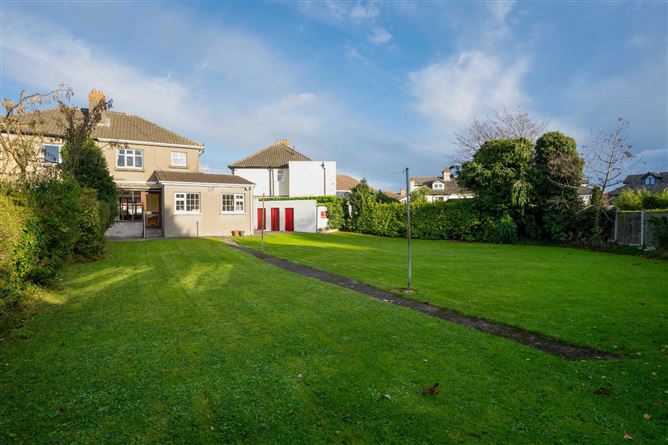 17 Vernon Park, Clontarf, Dublin 3