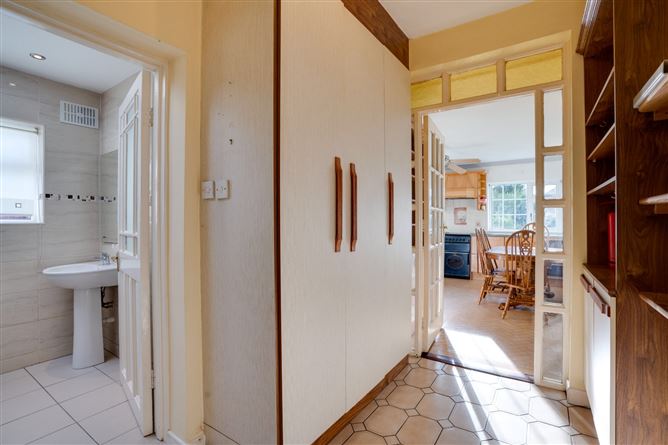 17 Vernon Park, Clontarf, Dublin 3