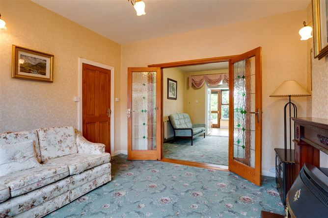 17 Vernon Park, Clontarf, Dublin 3