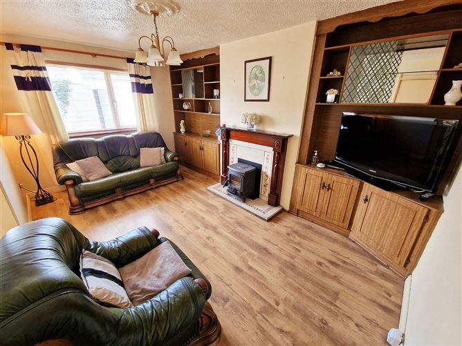 12 Church Drive, Clarecastle, Ennis, Co. Clare