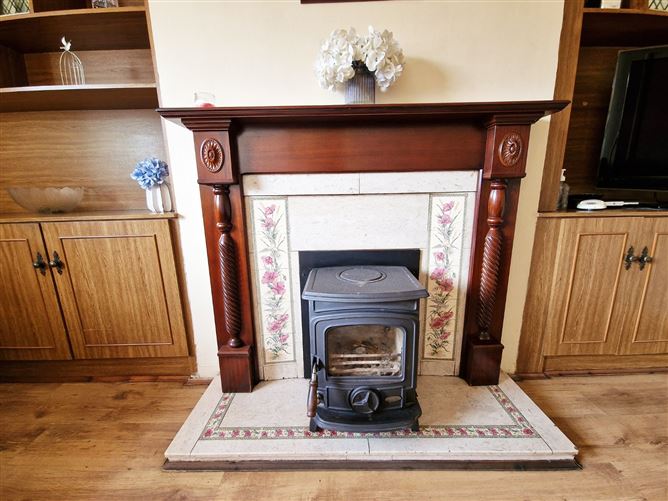 12 Church Drive, Clarecastle, Ennis, Co. Clare